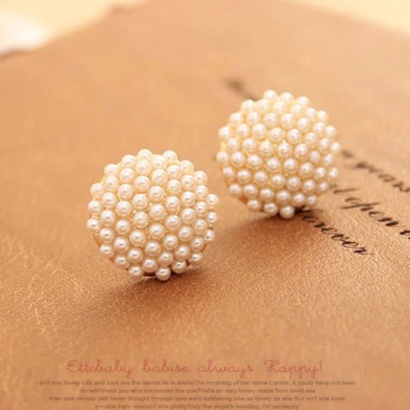 NEW - 14K Gold Pearl Pave Stud Clip Earrings - Picture 4 of 10